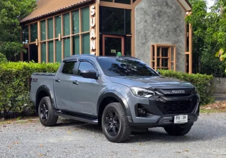  รถบ้านแท้  Isuzu D-Max V-Cross 3.0 M A/T 4wd top ที่สุด  ปี 2024  ไมล์แท้ๆๆๆ 25,557 km 