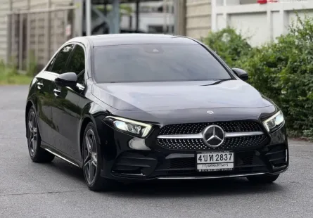 2023 Mercedes-Benz A-Class 1.3 A200 รถเก๋ง 4 ประตู ไมล์น้อย มือเดียวป้ายแดง  