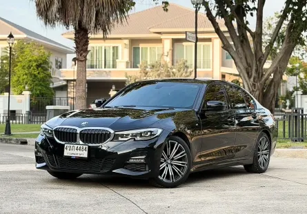2022 BMW 3 Series 2.0 320d รถเก๋ง 4 ประตู รถบ้านมือเดียว ไมล์น้อย  