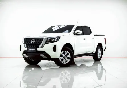4B351 NISSAN NAVARA 2.3 E CALIBRE MT 2021 ออกรถ 0 บาท