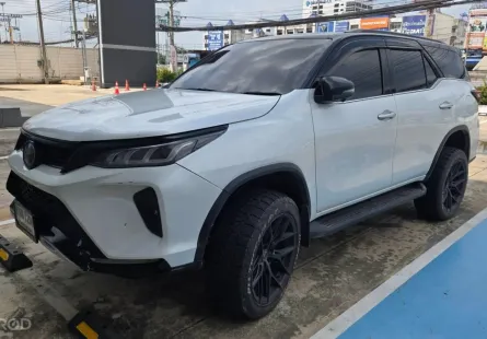 TOYOTA FORTUNER 2.4 Legender 2023 รถบ้านสภาพดี
