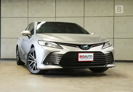 2022 Toyota CAMRY 2.5 HEV Premium ไมล์แท้ 5หมื่น Minorchange สีเทาใหม่ มีรับประกันจาก Toyota B1636