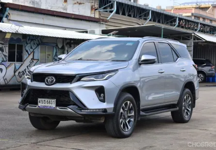 2023 Toyota Fortuner 2.4 Leader V โปรฟรีดาวน์ ราคาพิเศษสภาพสวย รถเจ้าของเดียวไมล์แท้100% 