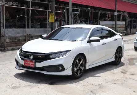 2019 Honda CIVIC 1.5 Turbo RS รถเก๋ง 4 ประตู รถบ้านแท้ ผ่อน 11,000./