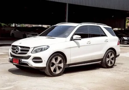 Mercedes-Benz GLE-Class 2.1 GLE250d ปี 2017 สภาพสวย มือเดียว 