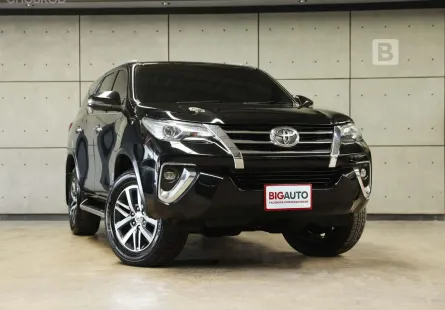 2018 Toyota FORTUNER 2.8 V 4WD SUV AT ไมล์แท้ รุ่น Top สุด ไม่ใช่รถลากจดทะเบียน B3171