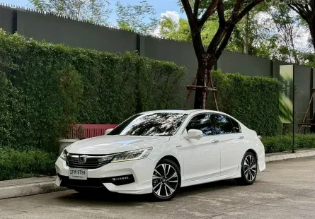 Honda Accord 2.0 Hybrid TECH 2016 Sunroof รถสวย ไมล์แท้  