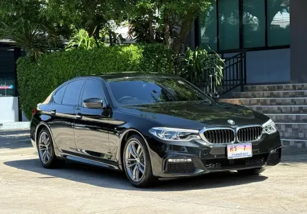 2020 BMW 520D MSPORT รถมือเดียวออกป้ายแดง วิ่งเพียง 90,000 กม เข้าศูนย์ตรงระยะ รถไม่มีอุบัติเหตุครับ