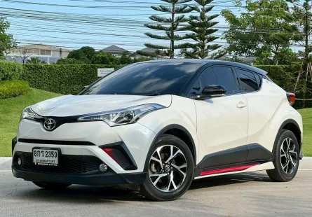 มือเดียวต้งแต่ป้ายแดง  TOYOTA CHR 1.8 MID BLACKROOF จดทะเบียนตรงปี 2019