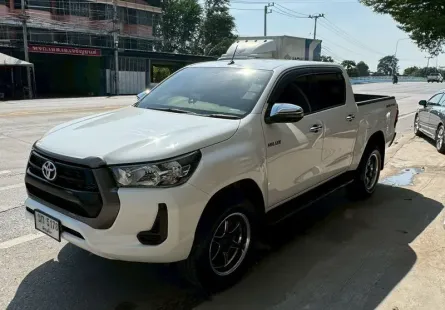 2020 Toyota Hilux Revo 2.4 Prerunner รถกระบะ 