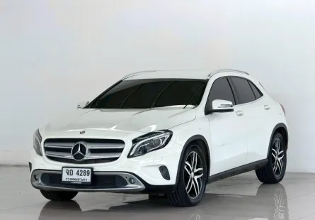 Mercedes-Benz GLA-Class 1.6 GLA200 2014