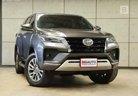 2022 Toyota FORTUNER 2.4 V 4WD SUV AT ไมล์แท้ 7 หมื่น รับประกันตัวรถ 5 ปี 150,000 KM B4971
