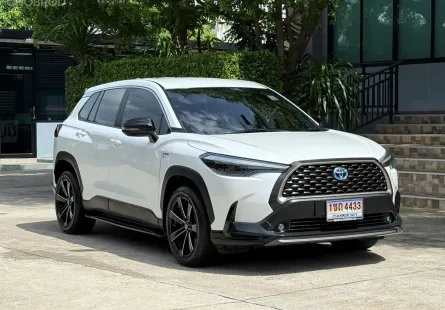 2022 Toyota CROSS HYBRID PREMIUM รถมือเดียวป้ายแดง รถวิ่งน้อย เข้าศูนย์ตามระยะ รถไม่มีอุบัติเหตุครับ