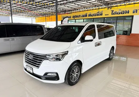 Hyundai Grand Starex 2.5 Premium 2020 ออกรถ 0 บาท