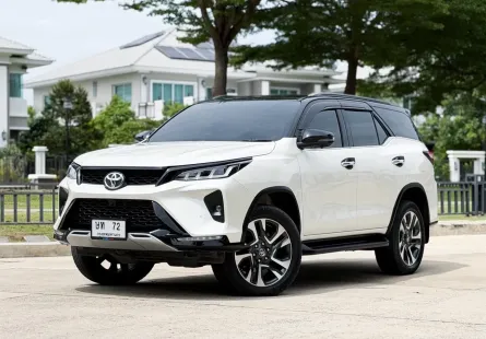 Toyota Fortuner 2.4 Legender 4WD   2023 รถสวย ไมล์น้อย 40,000 km 