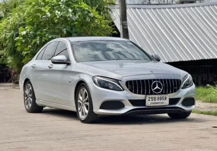 2018 Mercedes-Benz C-Class 2.0 C350e รถเก๋ง 4 ประตู รถบ้านมือเดียว. 