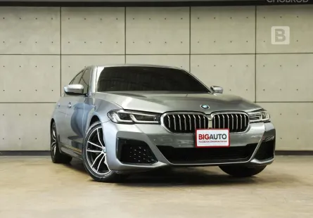 2021 BMW 520d 2.0 G30 M Sport Sedan AT ไมล์แท้ สีเทา Bluestone Metallic (สีนี้จำนวนรถน้อยมาก) B1894