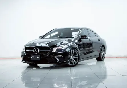 2B546 Mercedes-Benz CLA-Class 1.6 CLA200 2016
