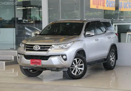 Toyota Fortuner 2.8 V ปี 2016