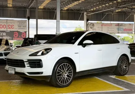 2022จด2023 Porsche Cayenne 3.0 E-Hybrid Coupe P สีขาว
