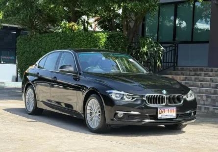 2018 BMW 320D รถมือเดียวป้ายแดง รถออกศูนย์ BMW THAILAND วิ่งน้อย เข้าศูนย์ตลอด รถไม่มีอุบัติเหตุครับ