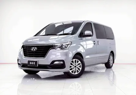 6B777 HYUNDAI H1 2.5 TOURING AT 2019