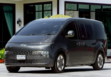 2023 Hyundai STARIA 2.2 SEL รถตู้/MPV รถบ้านมือเดียว