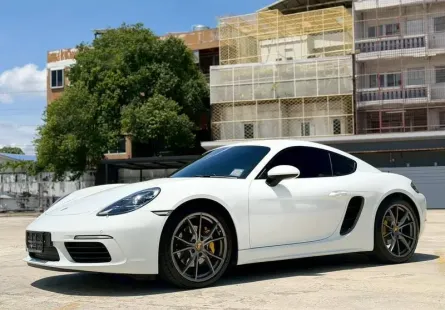 2018 Porsche 718 Cayman สีขาว