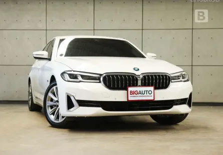 2024 BMW 530e 2.0 G30 Luxury Sedan AT ไมล์แท้ อัพเกรดเครื่องยนต์/มอเตอร์ไฟฟ้าพละกำลัง 292แรงม้า B108
