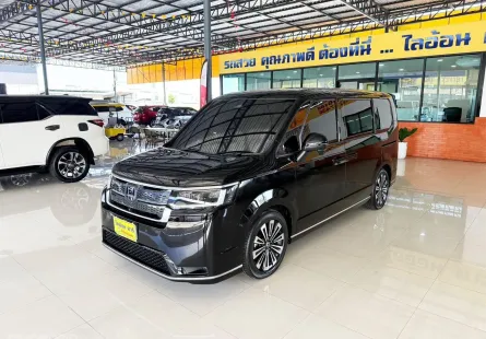 Honda STEPWGN SPADA 2.0 Hybrid 2023 รุ่นนำเข้า ไฮบริดประหยัด ฟรีดาวน์ ออกรถ0บาท