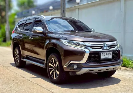 Mitsubishi Pajero Sport 2.4 4WD ปี 2015  รถบ้านสภาพสวย ไมล์น้อย  