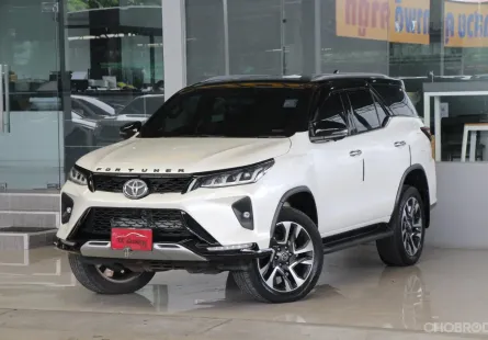 Toyota Fortuner 2.4 Legender 4WD ปี 2022 ไมล์แท้3x,xxxโล รถบ้านมือเดียว สวยเดิมทั้งคัน ฟรีดาวน์