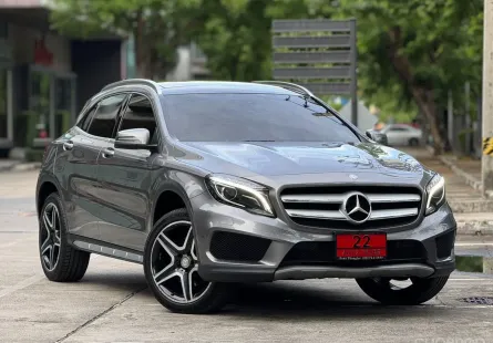 Mercedes-Benz GLA-Class 2.0 GLA250 SUV รถมือเดียว ประวัติศูนย์ 