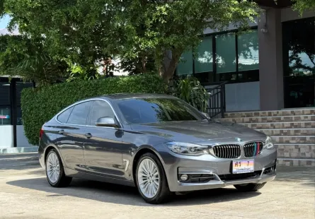2019 BMW 320D GT LCI รถมือเดียวออกป้ายแดง รถวิ่งน้อย เข้าศูนย์ตามระยะ รถไม่เคยมีอุบัติเหตุครับ