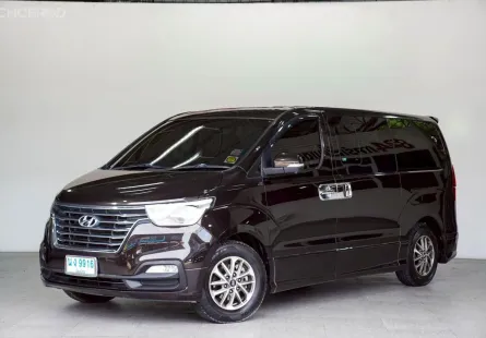 HYUNDAI H-1 2.5 Deluxe ปี 2018