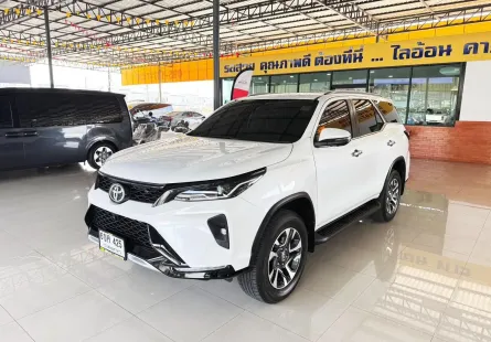 Toyota Fortuner 2.4 Leader 2023 รถ SUV สภาพป้ายแดง ไมล์น้อยมาก