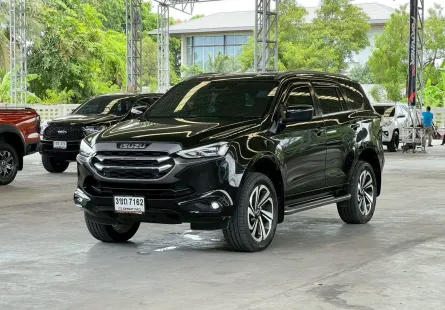 Isuzu MU-X 3.0 Ultimate 2WD AT 2022