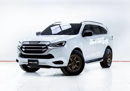 5D051 ISUZU MU-X 3.0 ULTIMATE 2WD AT 2022