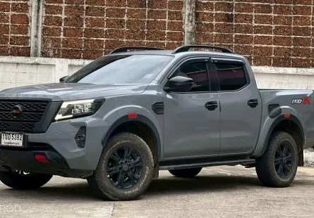 โชว์รูมขายเอง มั่นใจได้ มือเดียวตั้งแต่ป้ายแดง  Nissan Navara Pro 4X  4x4WD 7AT ปี 2021