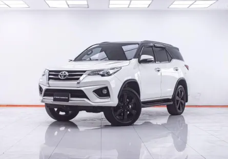 1F717 TOYOTA FORTUNER 2.8 TRD SPOTIVO BLACK TOP 4WD AT 2017