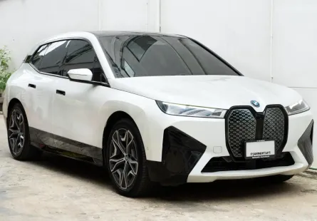 BMW iX 70.0kWh xDrive40 2023 ปี 2023 มือเดียว เอกสารครบ