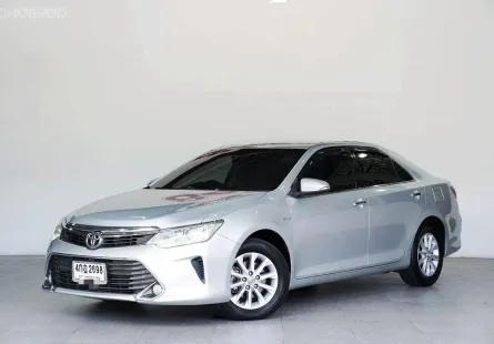 TOYOTA CAMRY 2.0 G 2015