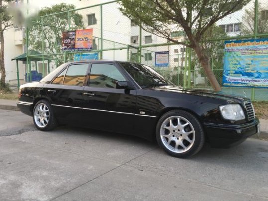 W124 e320 deals