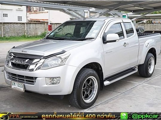 2012 Isuzu HI-LANDER pickup 10070413