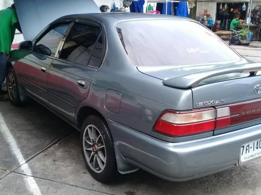 1995 Toyota COROLLA GXi sedan 16549803