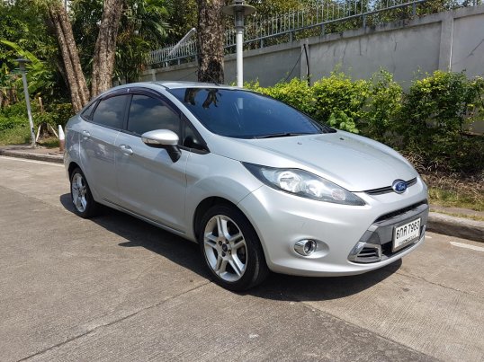 2011 Ford Fiesta 1.6 Sport Top มีAir Bags Abs สั่งงานวิทยุด้วยเสียง 17506003