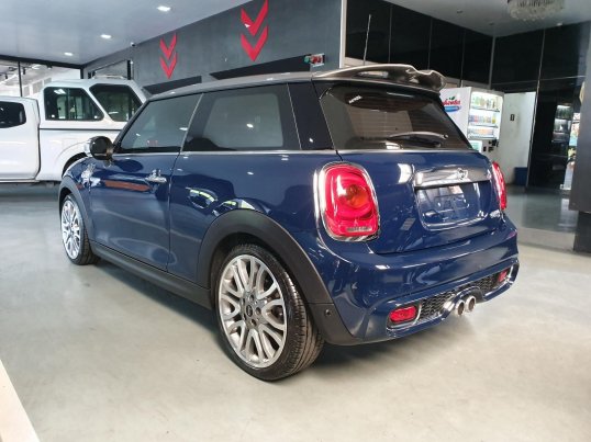 MINI F56 Seven Edition 2017 ไมล์น้อยมาก รถศูนย์แท้ 17753373