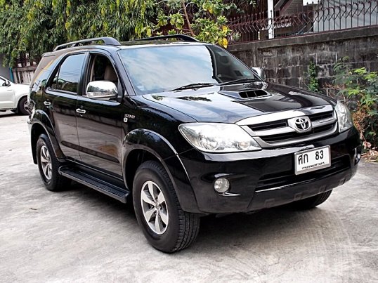 2005 Toyota Fortuner V suv 18206753