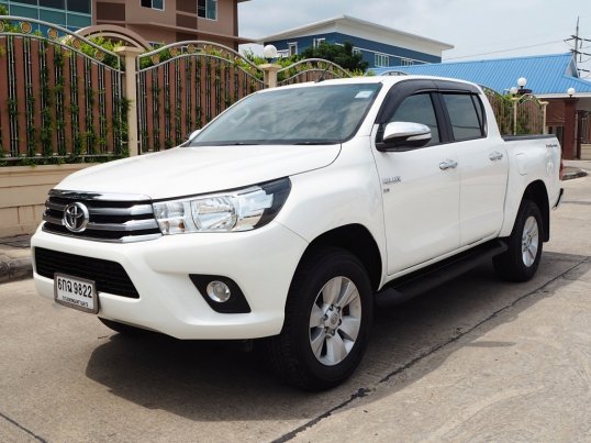 2016 Toyota Hilux Revo E Prerunner pickup 18571332