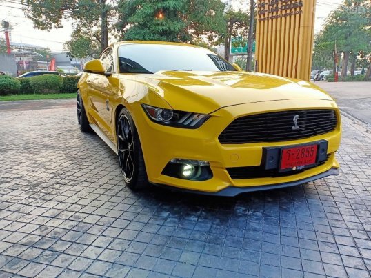 Ford Mustang สีเหลือง ปี 2017 19644422